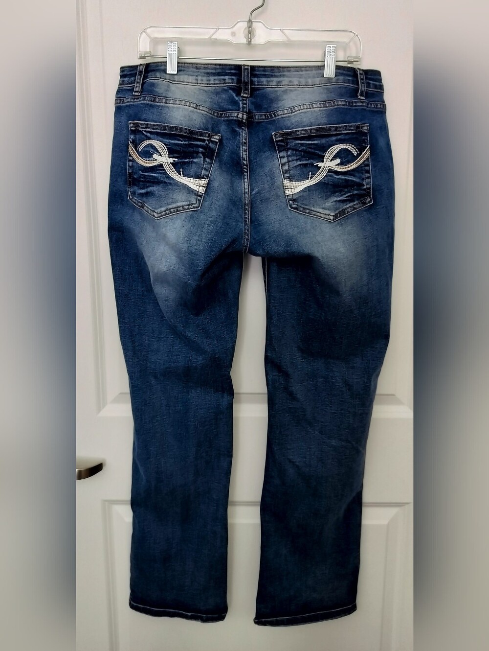 Flamingals Women's XXL High Stretch Button Ankle Jeans NWOT